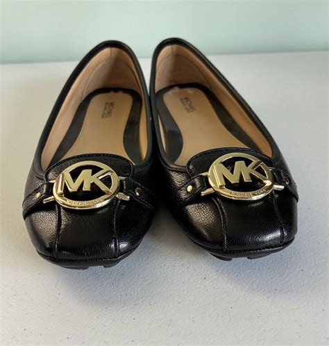 mg17k michael kors leather mocs|Amazon.com .